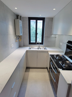 HPL Laminated Finished Wooden Kitchen Cabinetry For Dining Room Decoration