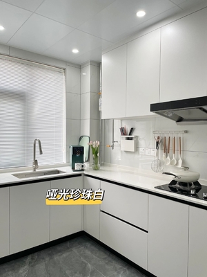 L Shape Plywood Kitchen Cabinets with Quartz Countertop