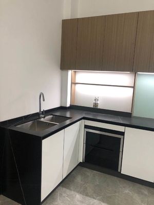 Modern Kitchen Cabinet Eco Friendly Scratch Resistant Particle Board Doors