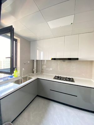Elegant European Kitchen Cabinet With Modern Design And Functionality