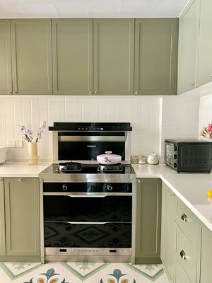 Modern White Cupboard High Quality Wooden Melamine Kitchen Cabinet Set