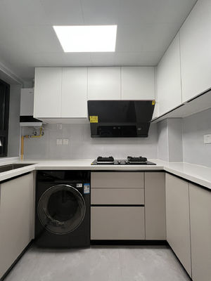 Cream White Kitchen Cabinet With Timber Countertop For Durable Kitchen
