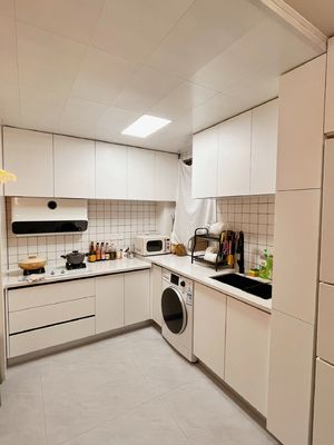 Elegant PVC Melamine Modular MDF Board Kitchen Cabinet Factory For Home