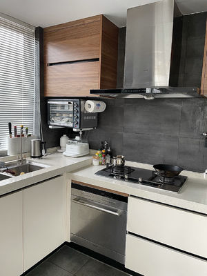 China Modern Simple Houses Furniture Design Custom Cupboard Kitchen Cabinets