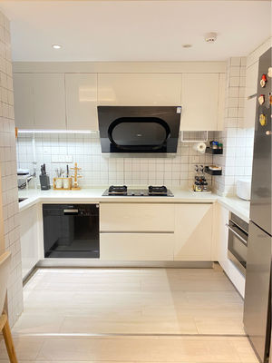 Hotel European Style Luxury Solid Wood Base Prefabricated Kitchen Cabient
