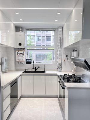 Customizable Luxury Kitchen Cabinets For Unique Home Hotel Designs
