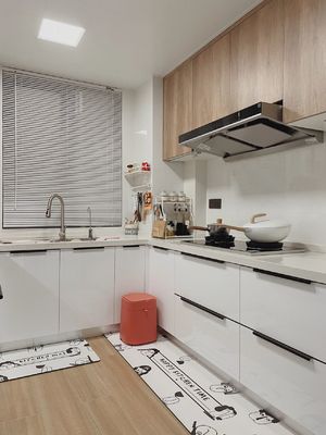 Italian Modern Design Wooden Kitchen Cabinets Wall Cabinet Full Set