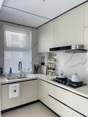 Customized Free Design PVC Glossy Kitchen Cabinet For Apartment Villa