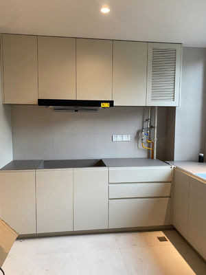 Contemporary HPL Fireproof Kitchen Cabinet Set with Brass and Soft Closing Sliders Blum Hinges