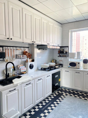 Contemporary HPL Fireproof Kitchen Cabinet Set with Brass and Soft Closing Sliders Blum Hinges