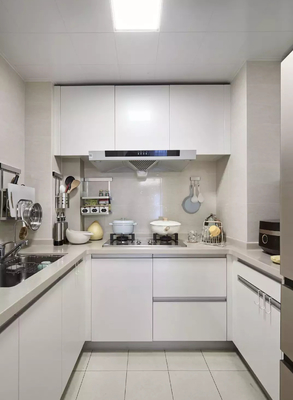 Modern White Flat Panel MFC Melamine Customized Kitchen Cabinets