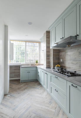 Modern White Flat Panel MFC Melamine Customized Kitchen Cabinets