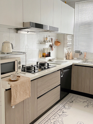Customized Kitchen Modern Chinese Furnituer Melamine Kitchen Cabinetry