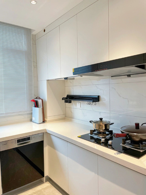 Chinese MDF Modern Flat Panel Melamine Wooden Kitchen Cabinet Furniture