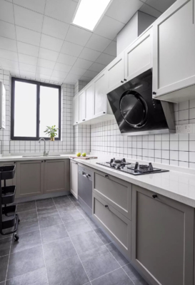Modern Modular Lacquer Simple Design Shaker Customized Kitchen Cabinets
