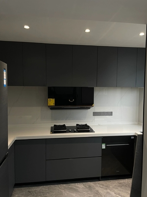 Customizable Factory Price Custom Classic Style Kitchen Cabinet Furniture