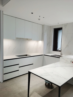 Modern Kitchen Cabinet with Plywood Doors for Residences