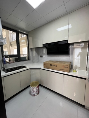 Modern Kitchen Cabinets with Quartz Granite Marble Countertops
