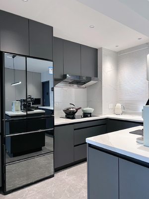 Custom Moisture Proof Kitchen Cabinets with Modular Design