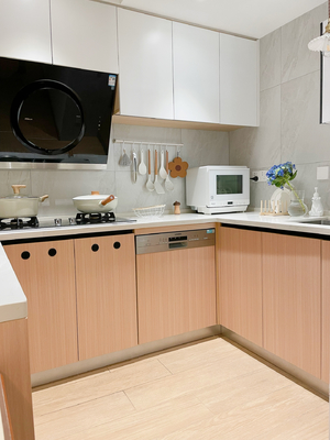 White Oak Kitchen Island Cabinet with Customizable Color